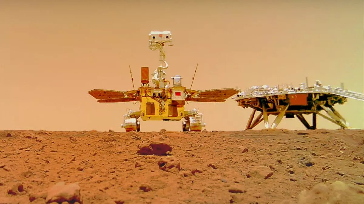 China to launch Mars mission