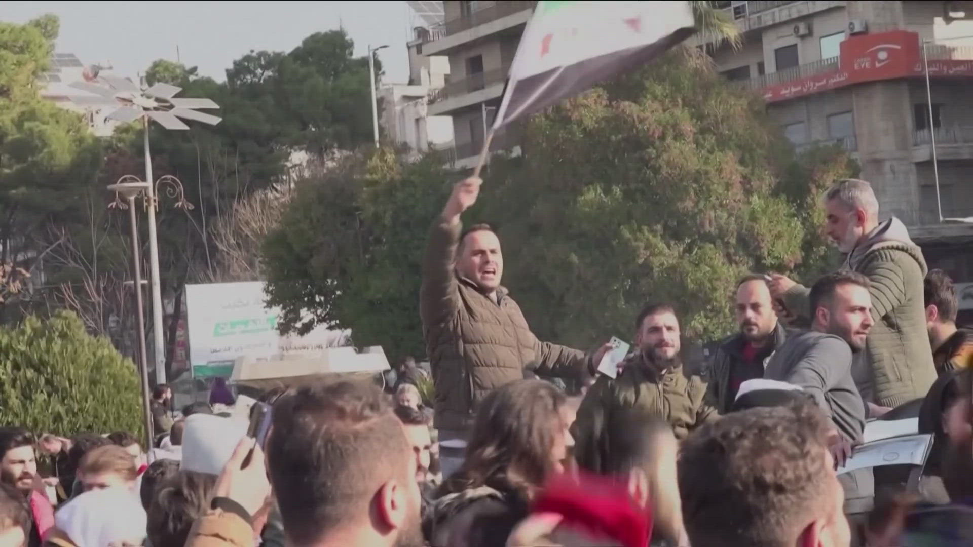 Syrian prisoners celebrate freedom in Damascus