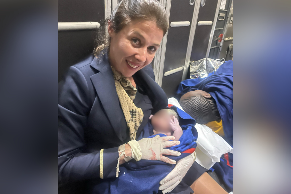 Pregnant Woman Gave Birth to a Baby Mid-Air