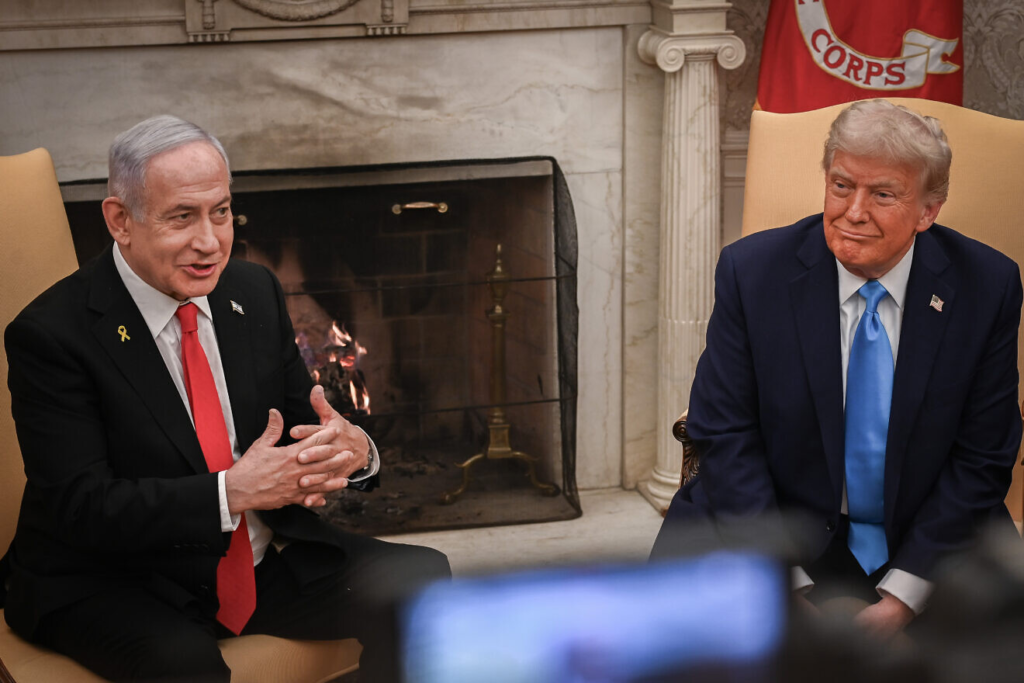 PM Netanyahu Gifts Golden Pager to President Trump