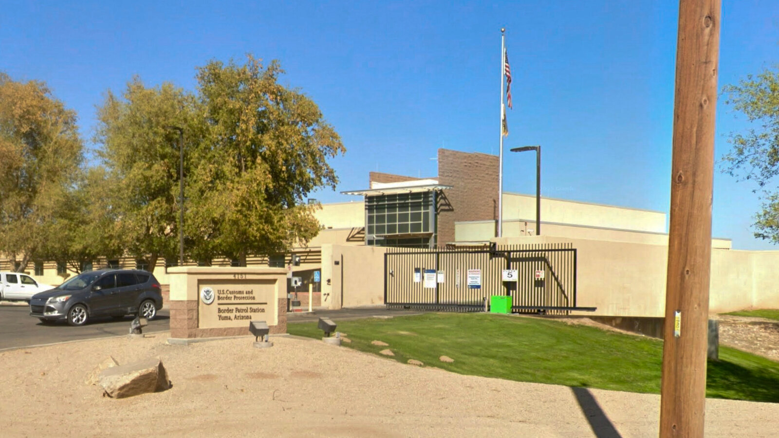 Chinese Woman Dies by Suicide at Yuma station