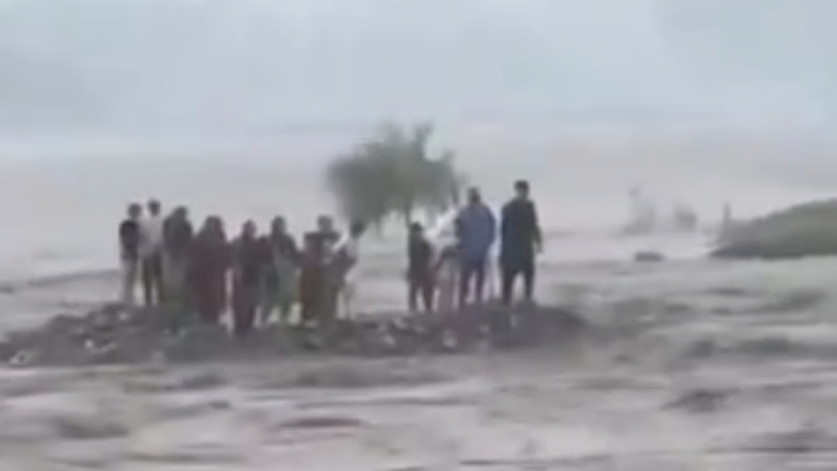 17 Members of Family Swept Away