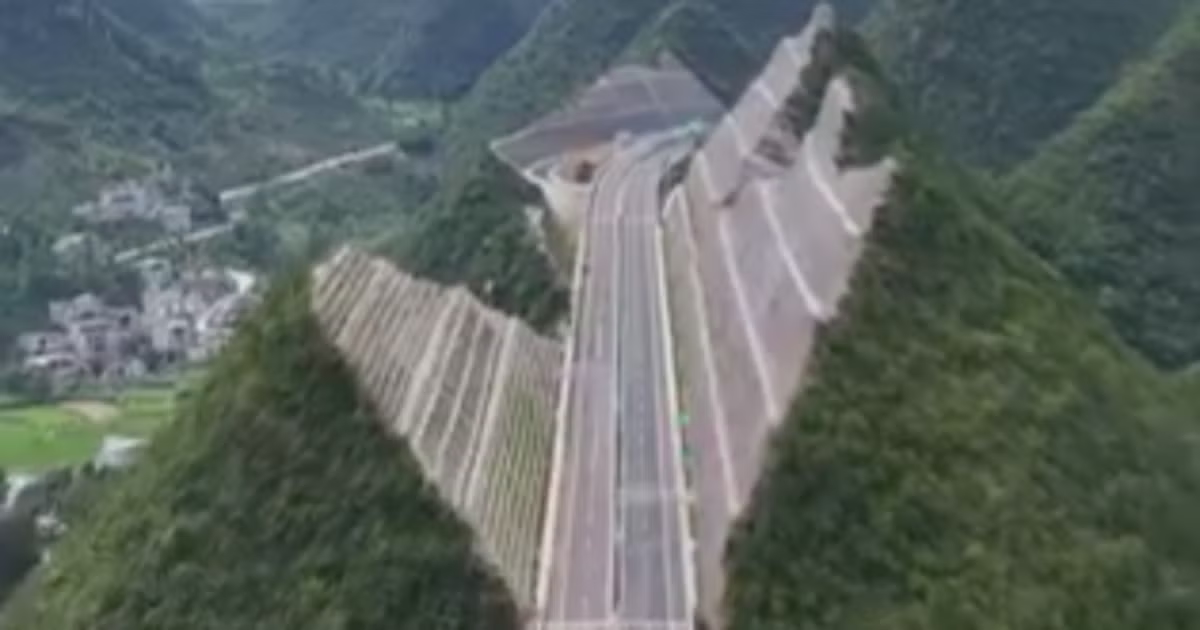 Beipanjiang Mountain